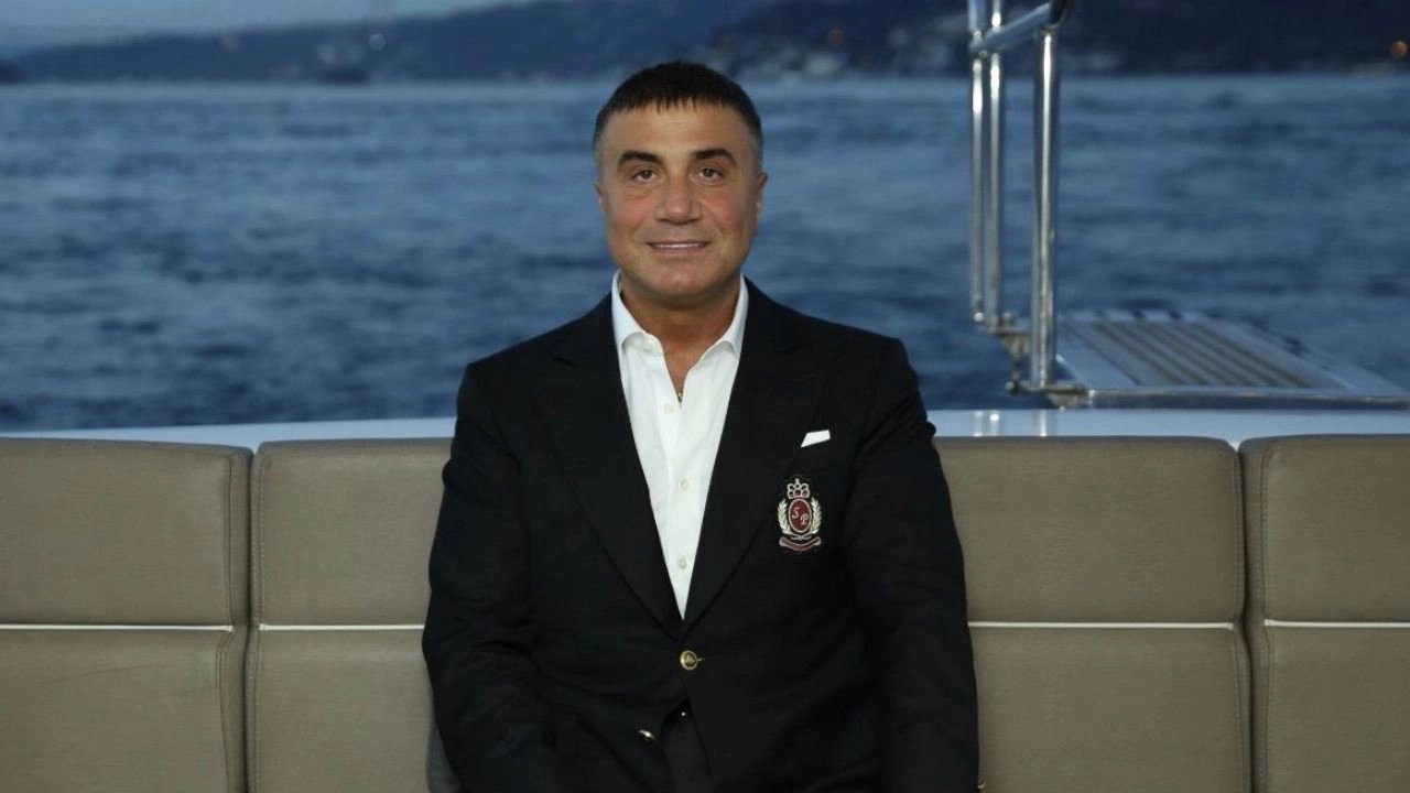 Sedat Peker Yeni Bir Hamle Yaptı! Tweet’i Paylaşıp 6 Dakika Sonra Sildi!