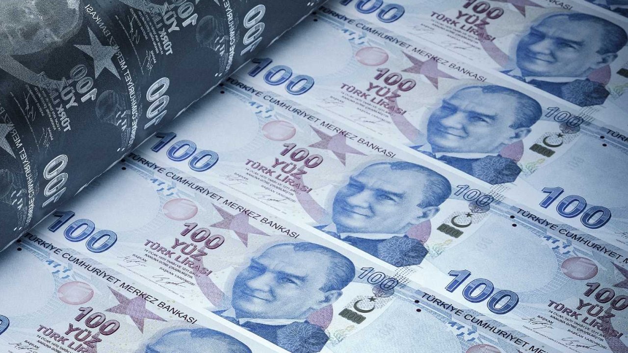 Devlet yardımları sürekli yapılmaya devam ediliyor. Dar gelirli aileler için 2,000 TL nakit kolaylığı sağlanıyor. Ev hanımları bu duruma çok sevinecek!