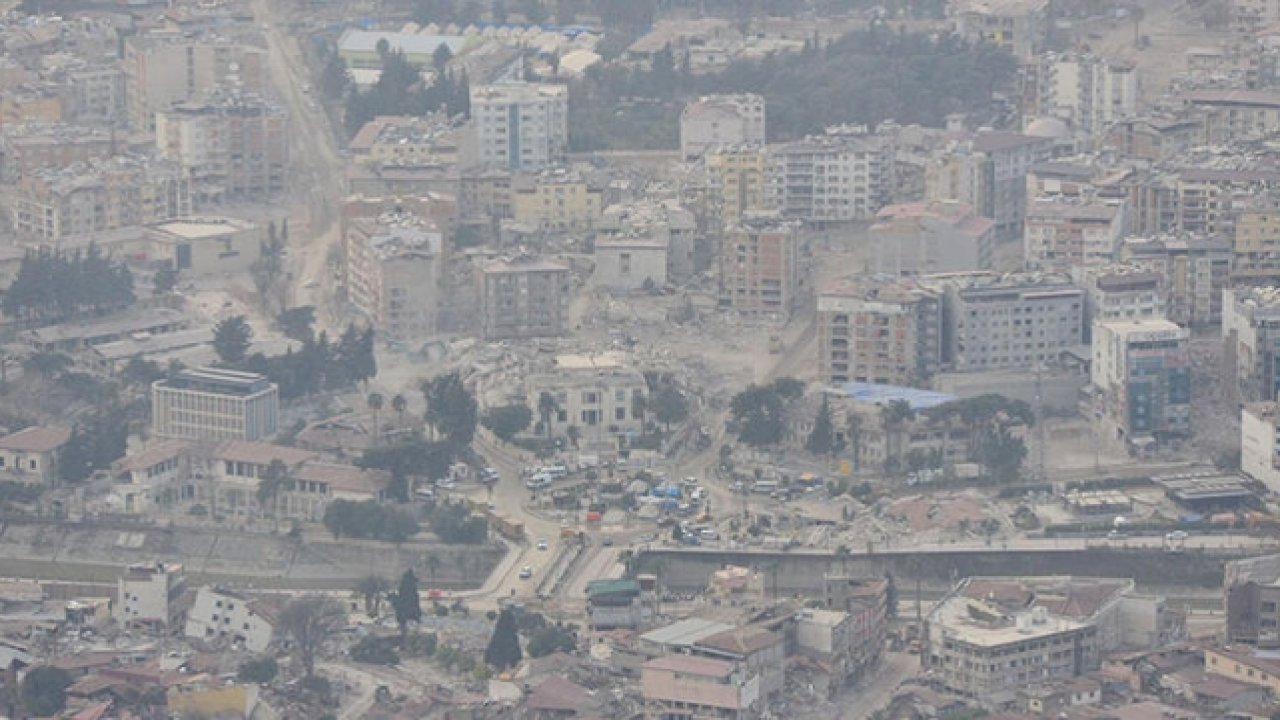 Hatay Enkaz Tozu Altında Kaldı!