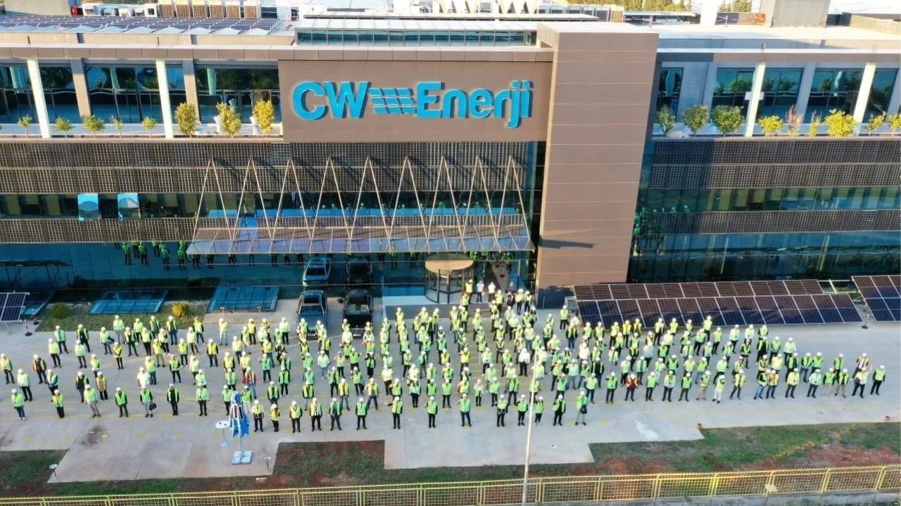 CW Enerji’den 2025 İçin 250 Milyon TL’lik Sözleşme