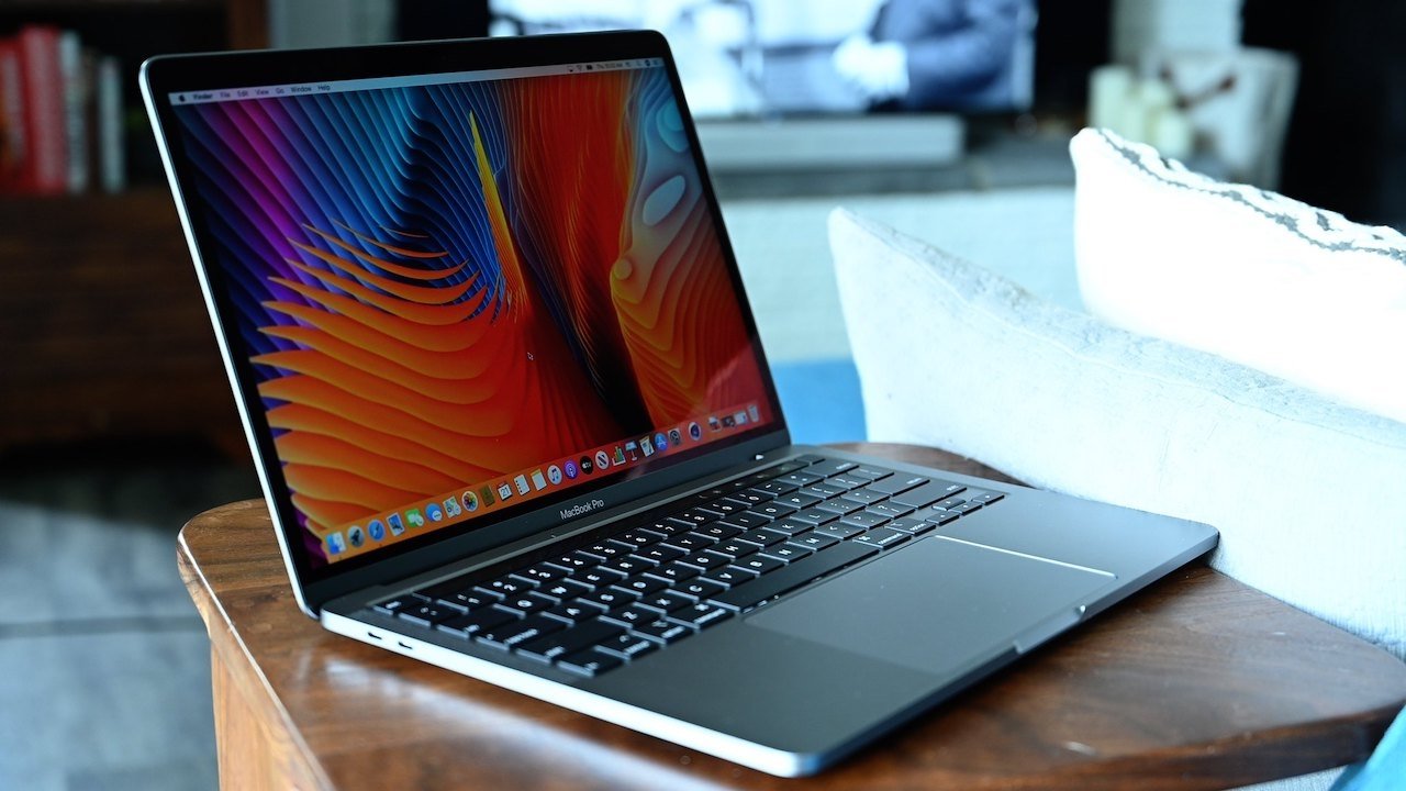 Apple dokunmatik ekranlı MacBook modelleri getirecek