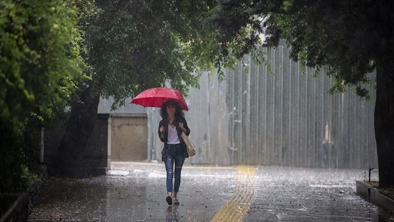 Meteoroloji 3 bölgede sağanak yağış için uyardı!